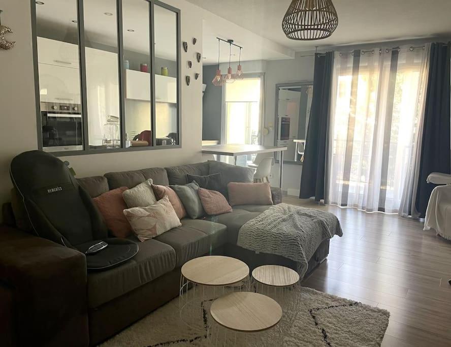 Appartement De 68M2 Avec Garage Et Climatisation Lyon Zewnętrze zdjęcie