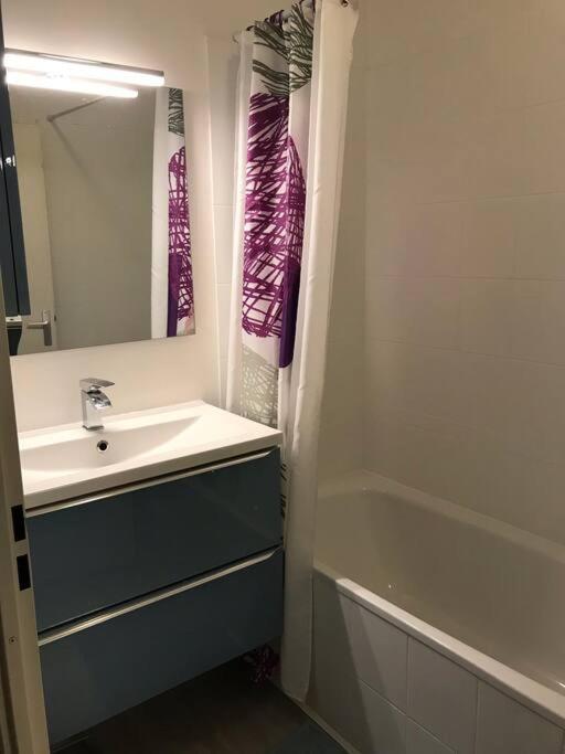 Appartement De 68M2 Avec Garage Et Climatisation Lyon Zewnętrze zdjęcie